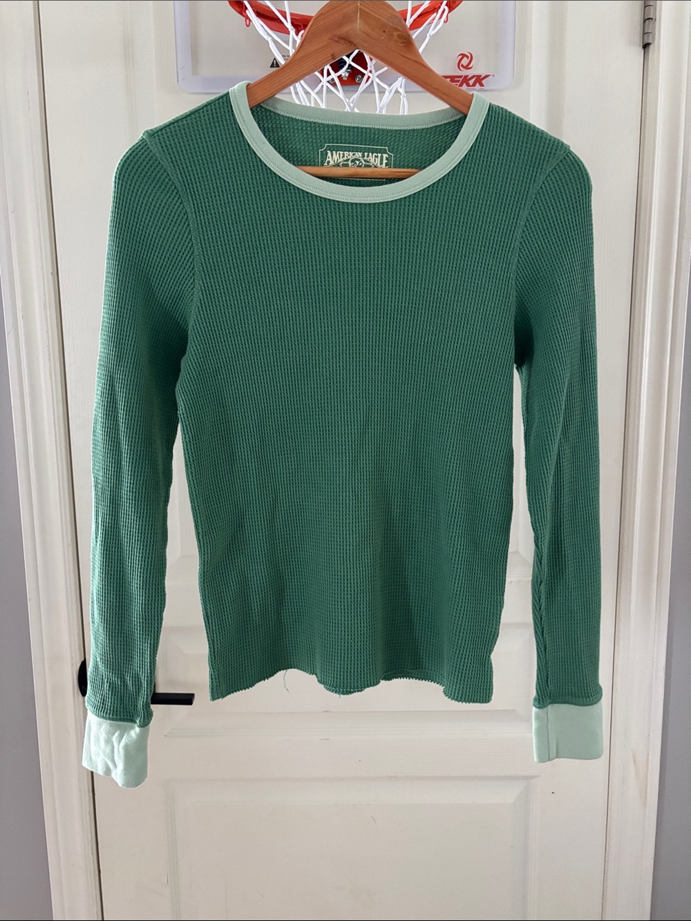 American Eagle Long Sleeve Top